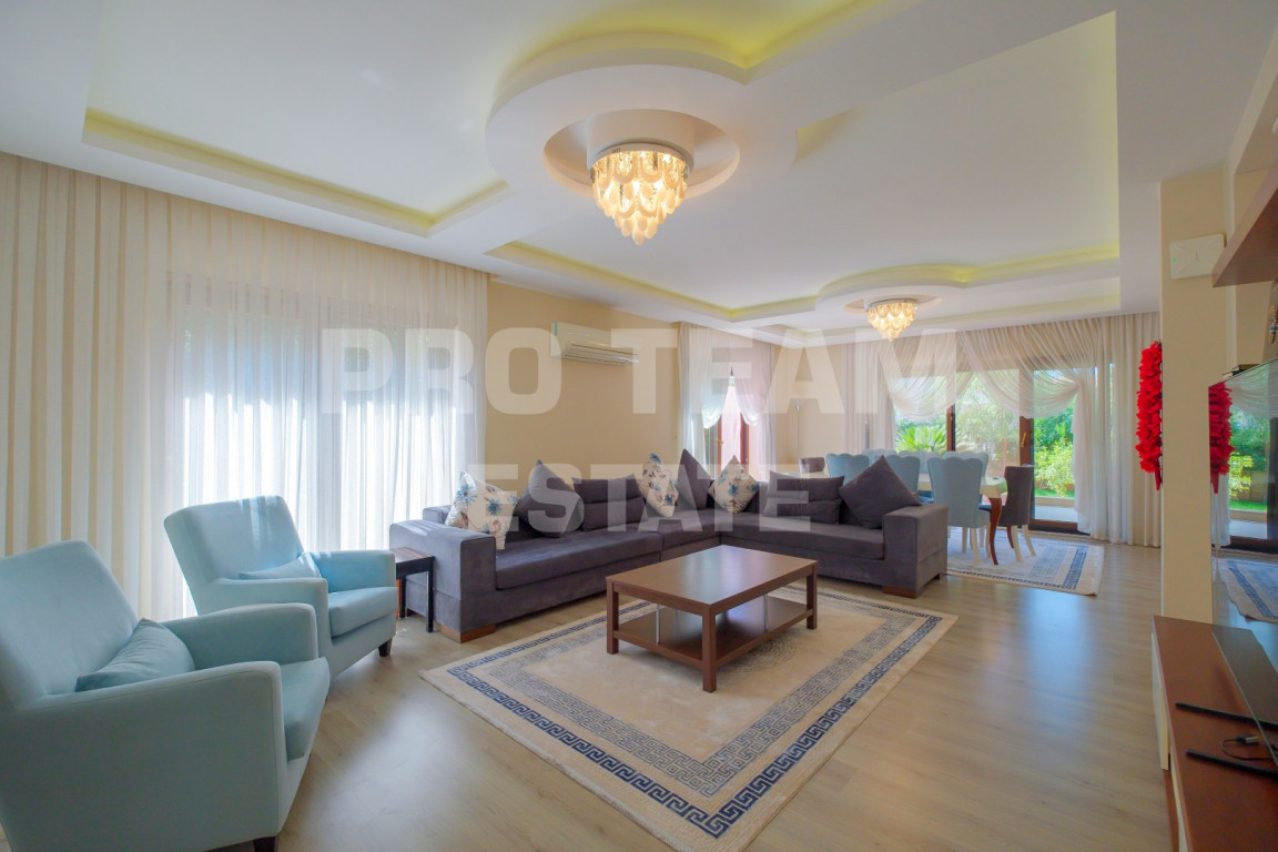Flat in Antalya, Turkey, 350 m² - picture 5