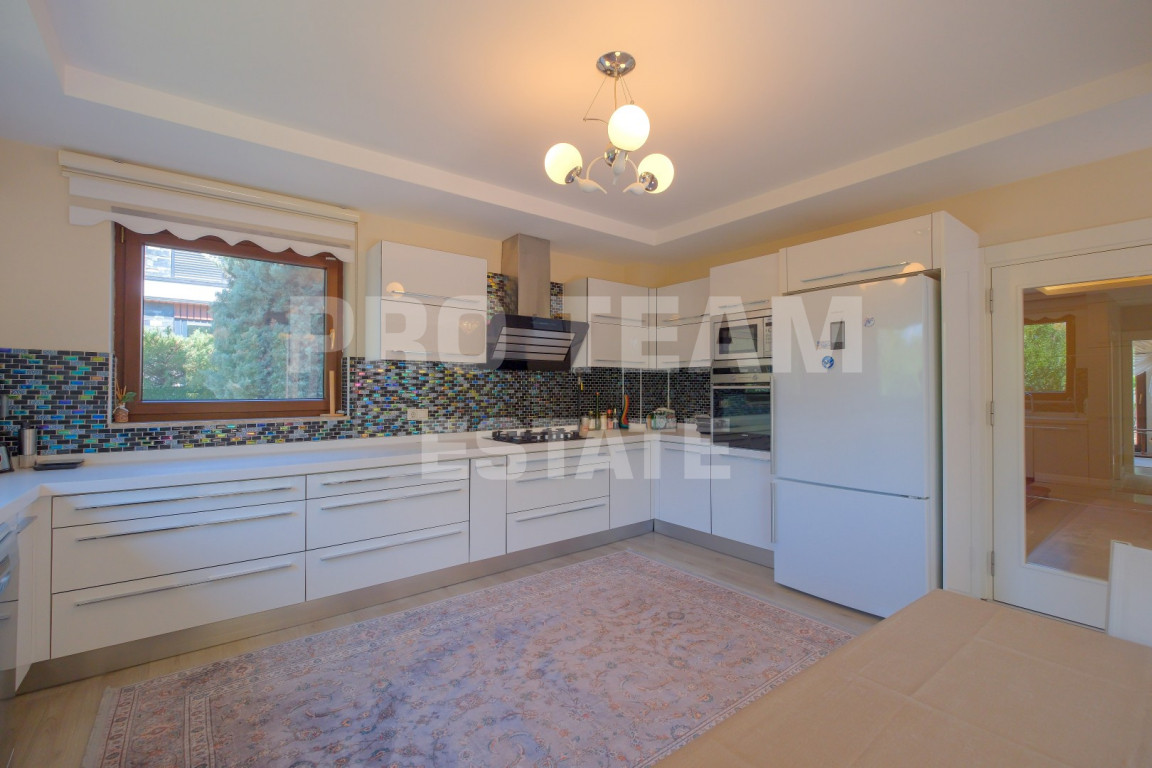 Flat in Antalya, Turkey, 350 m² - picture 8