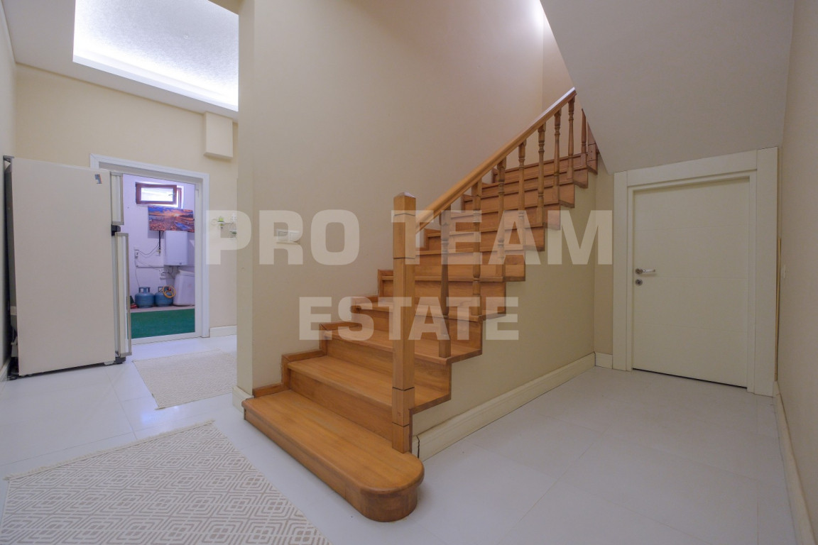 Flat in Antalya, Turkey, 350 m² - picture 12