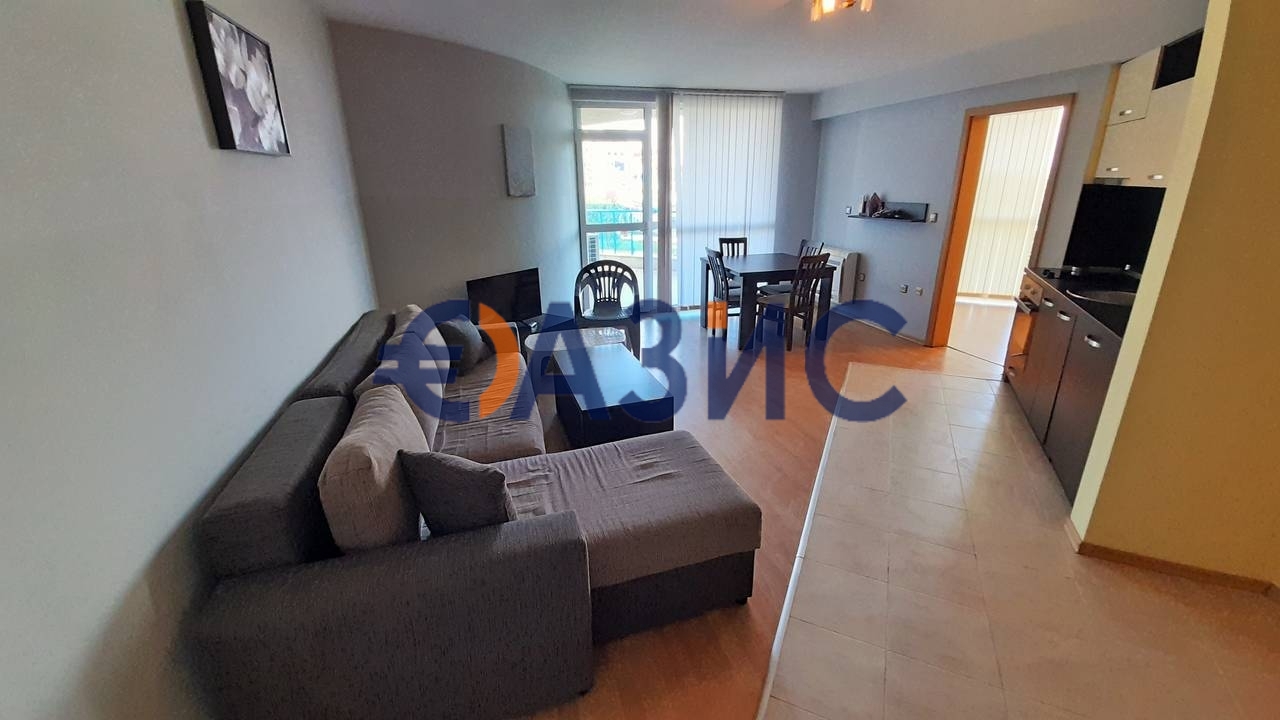 Apartment in Pomorie, Bulgaria, 71 m² - picture 1