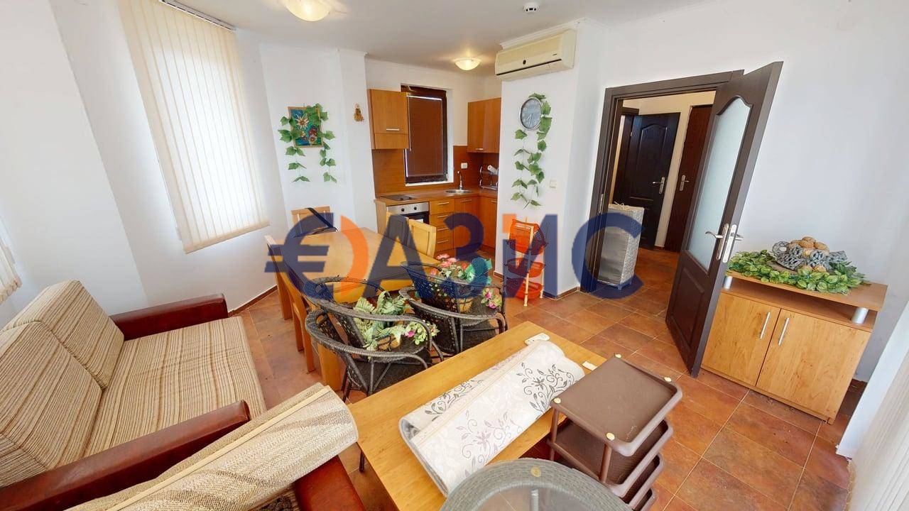 Apartment in Kosharitsa, Bulgaria, 71 m² - picture 1