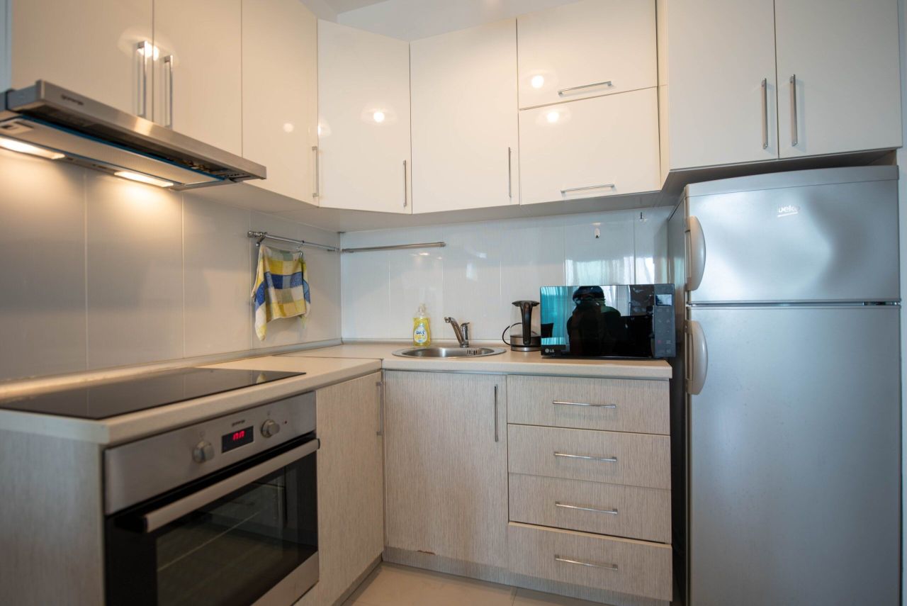 Apartamento en Becici, Montenegro, 55 m² - imagen 4