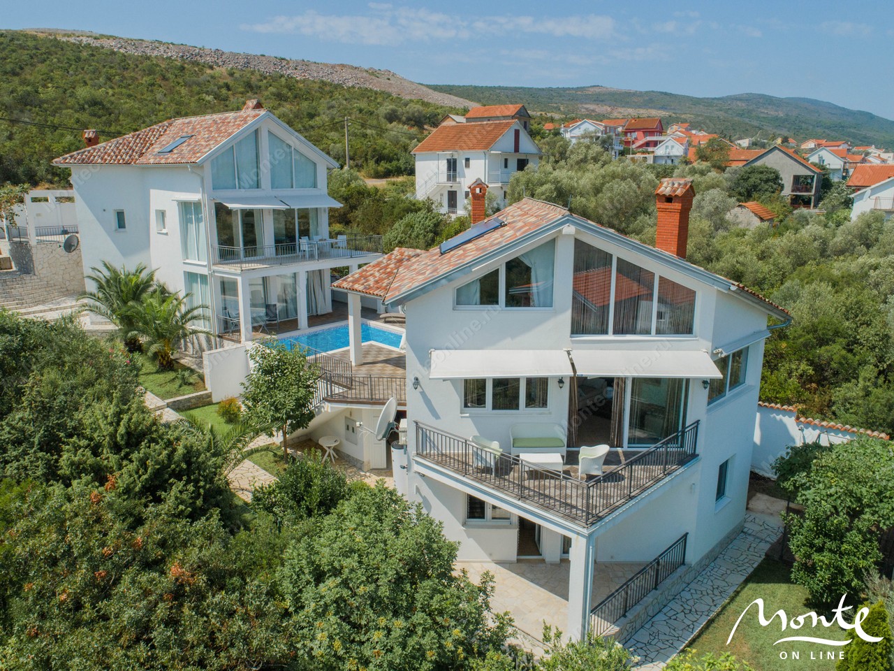 Villa on Lustica peninsula, Montenegro, 480 m² - picture 1