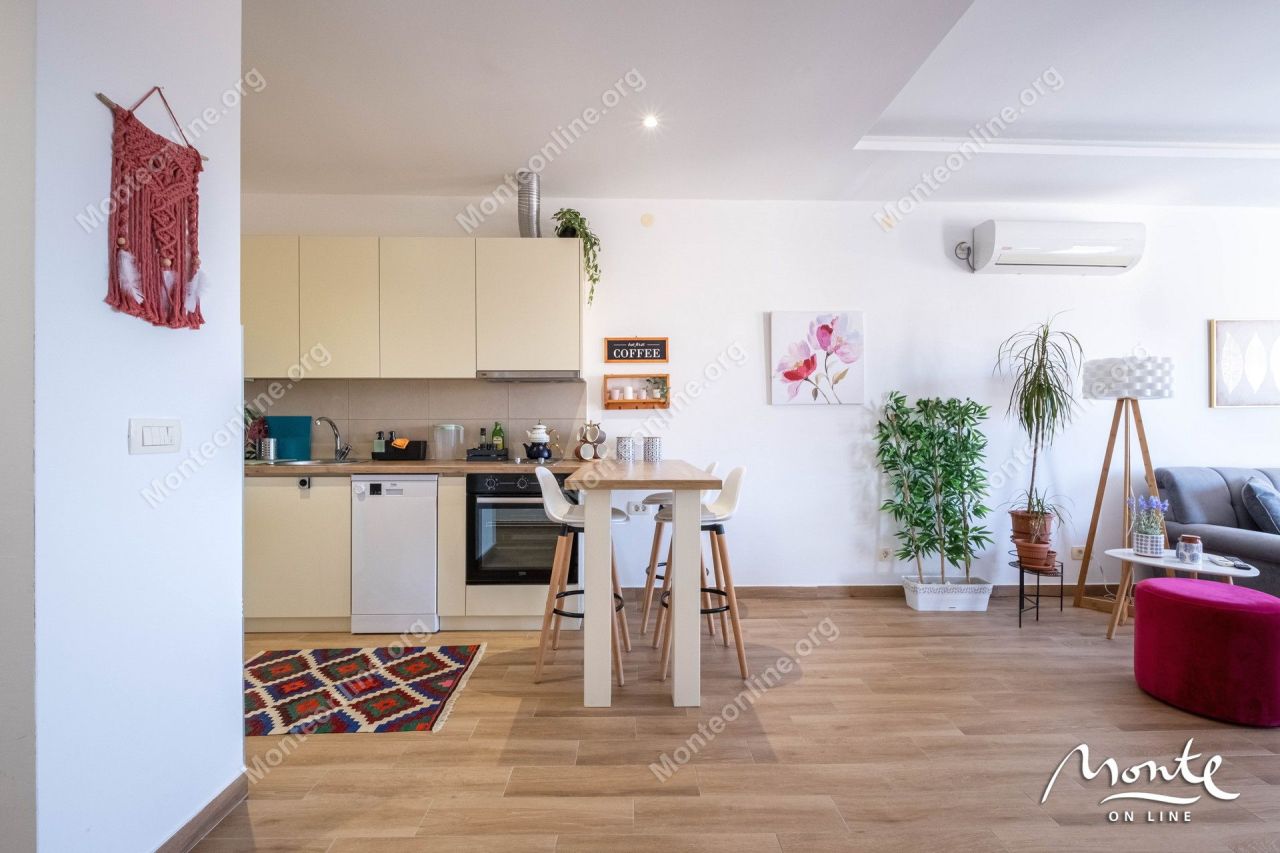 Appartement à Tivat, Monténégro, 54 m² - image 9