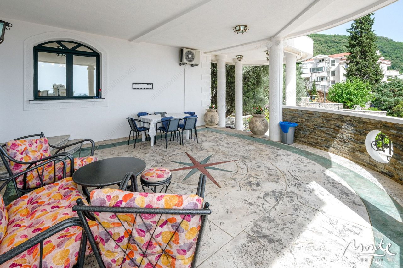 Villa a Petrovac, Montenegro, 560 m² - foto 13