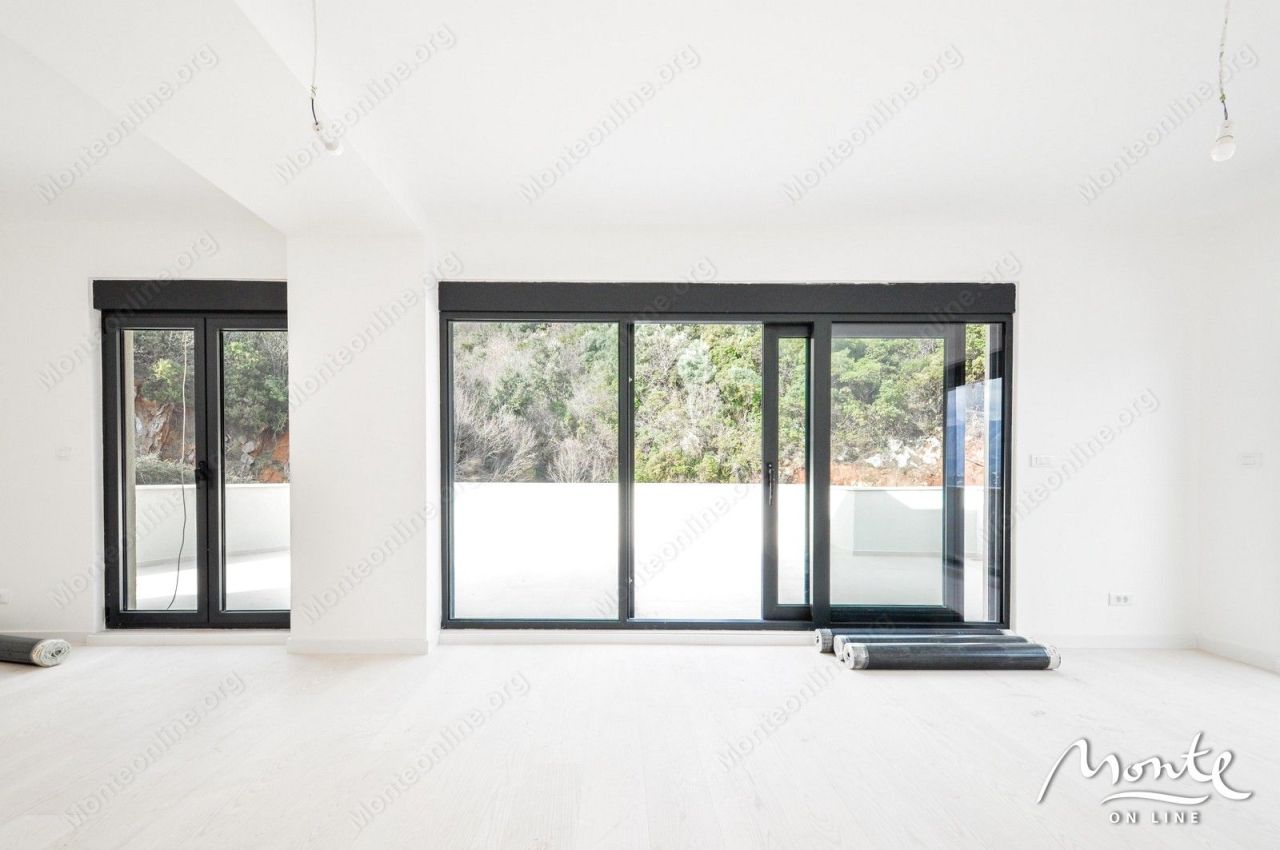 Apartamento en Budva, Montenegro, 146 m² - imagen 14