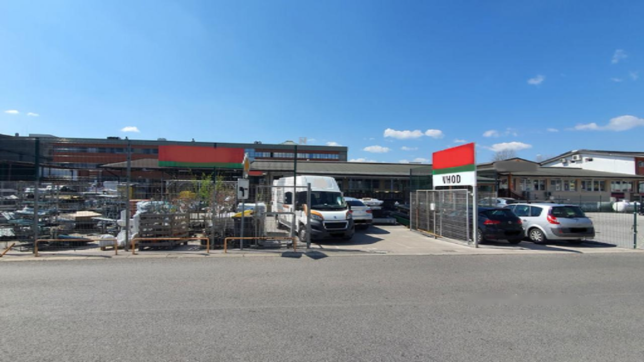 Ufficio a Lubiana, Slovenia, 1 185 m² - foto 1