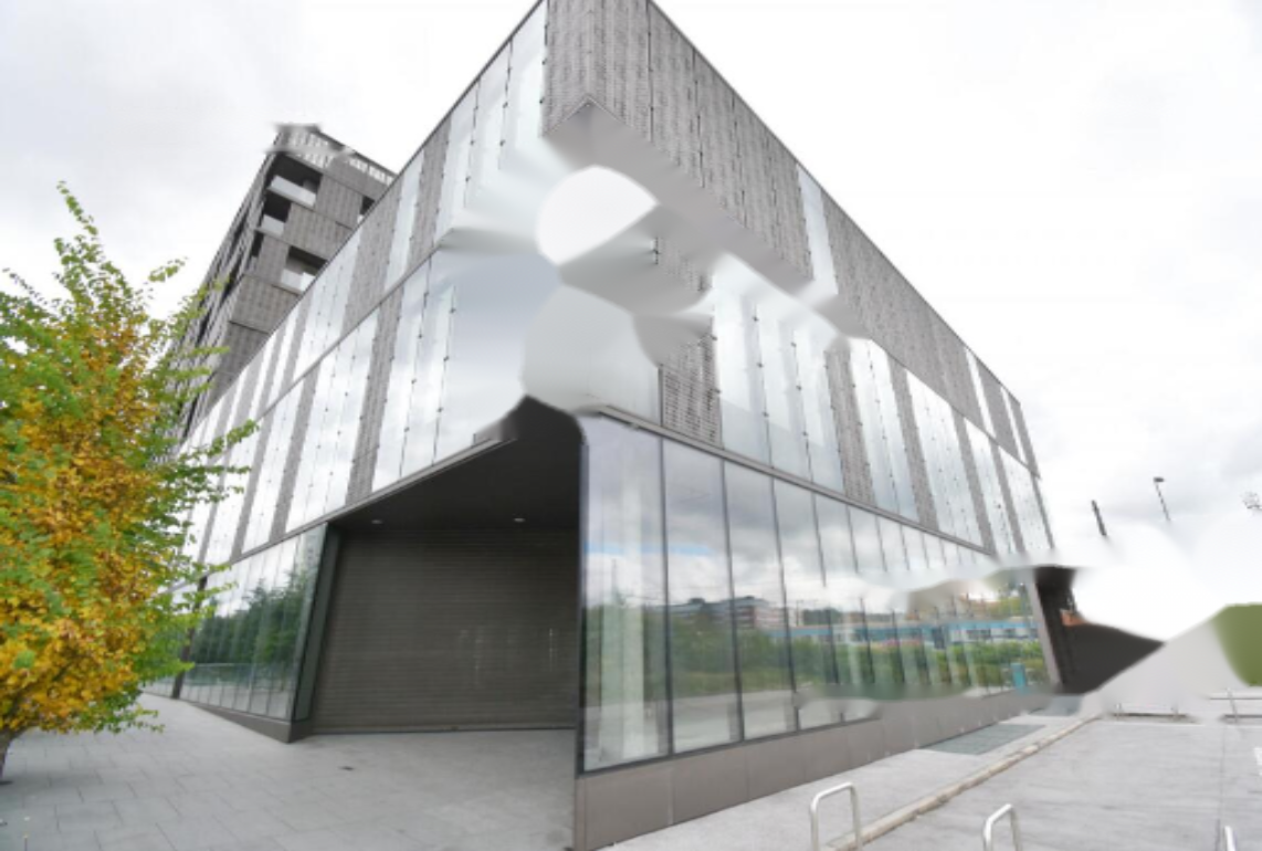 Oficina en Liubliana, Eslovenia, 21 m² - imagen 1