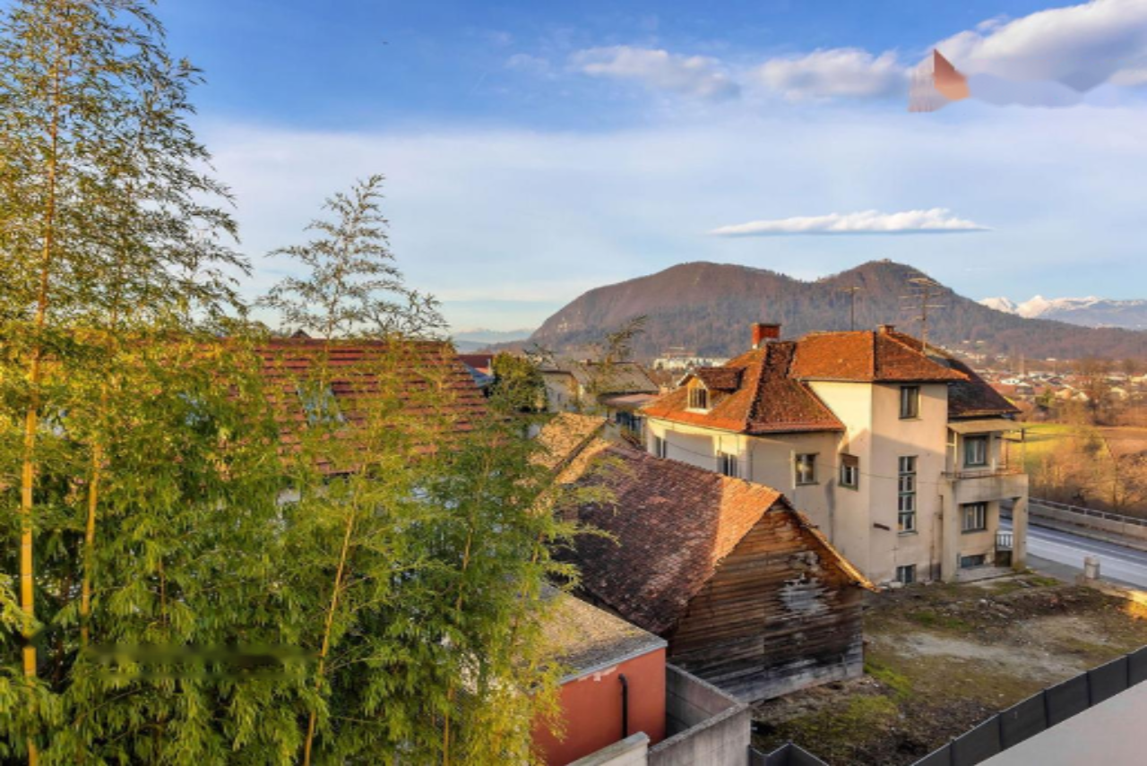 Casa a Lubiana, Slovenia, 228 m² - foto 1