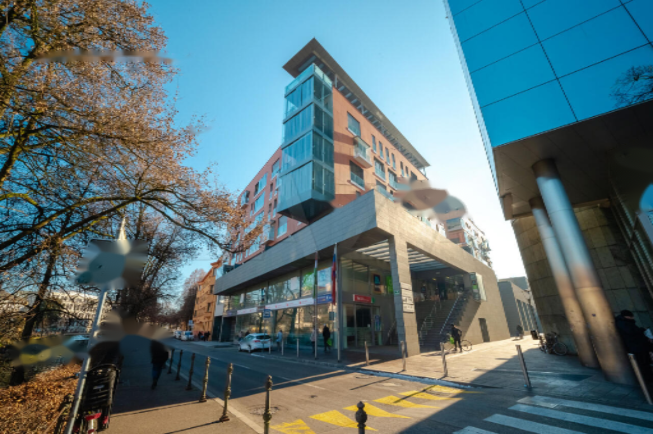 Büro in Ljubljana, Slowenien, 459 m² - Foto 1