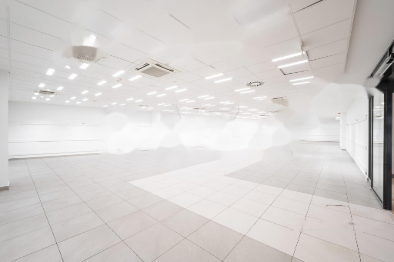 Office in Ljubljana, Slovenia, 458 m² - picture 3