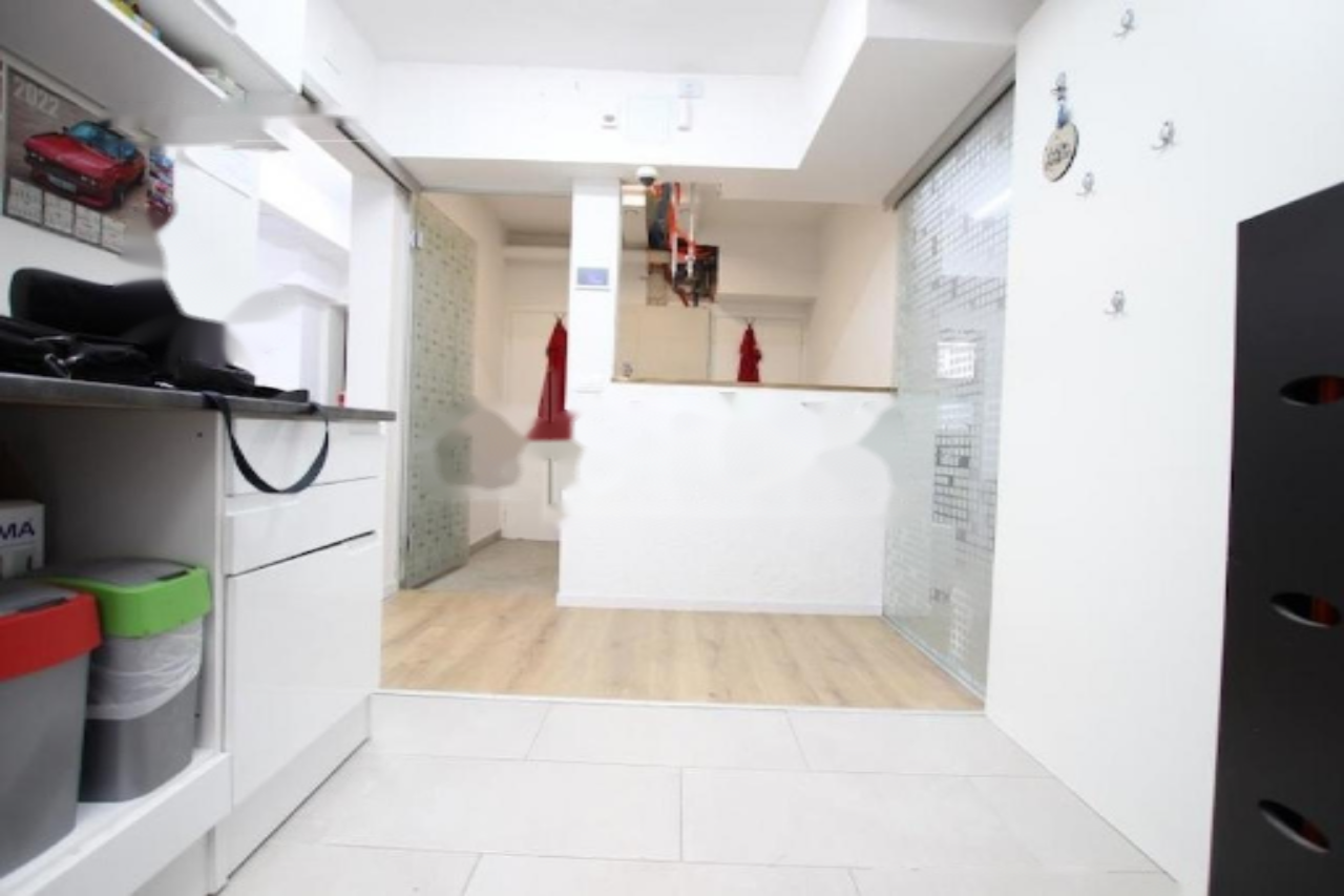 Bureau à Ljubljana, Slovénie, 225 m² - image 8