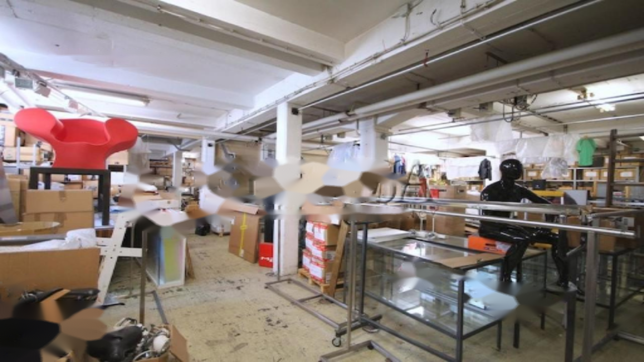 Office in Ljubljana, Slovenia, 1 633 m² - picture 9