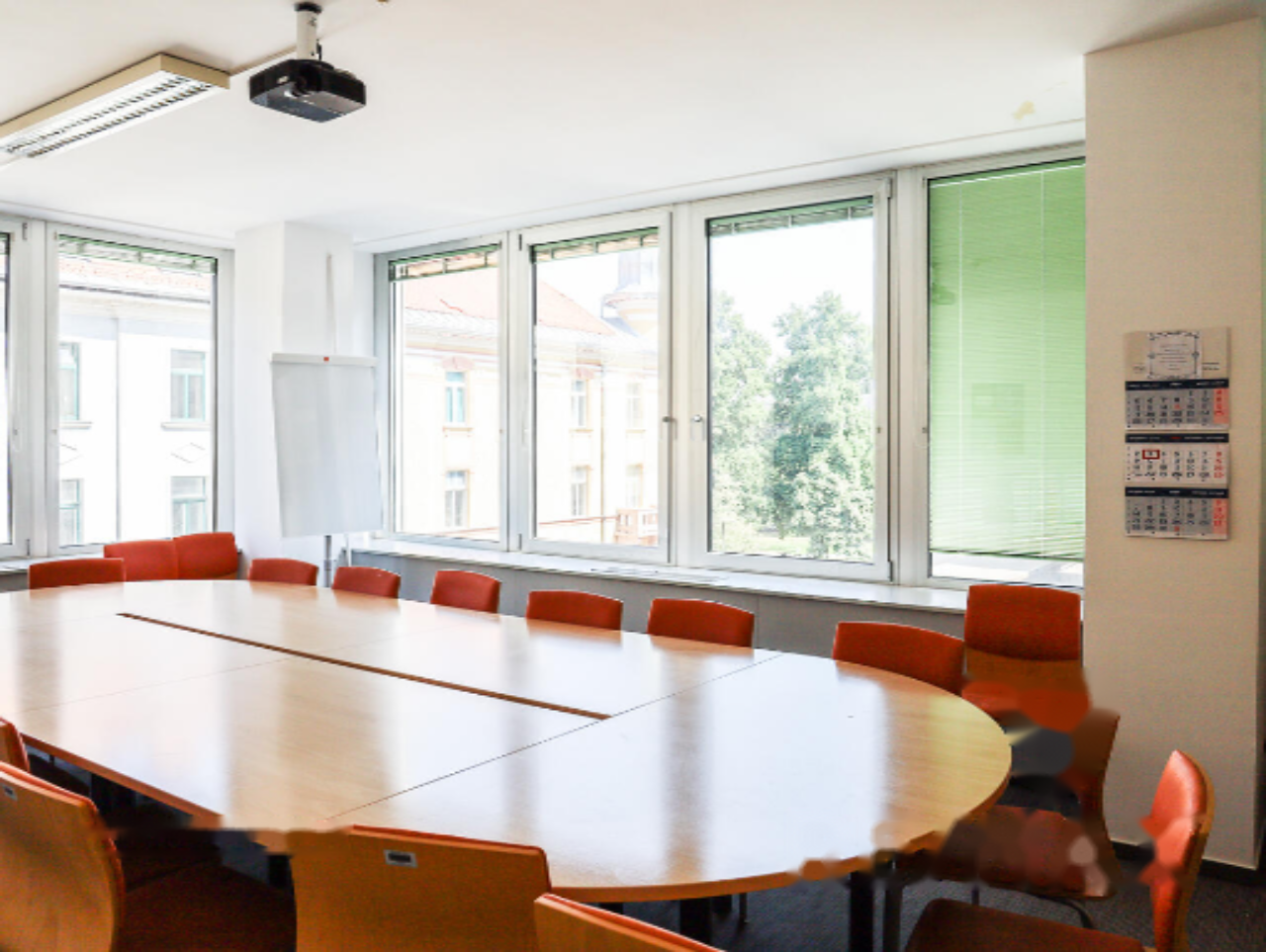 Oficina en Liubliana, Eslovenia, 487 m² - imagen 15