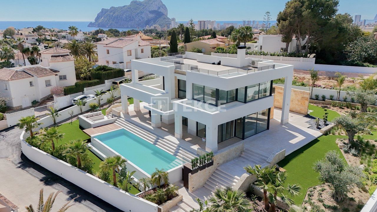 Villa in Benissa, Spanien, 615 m² - Foto 2