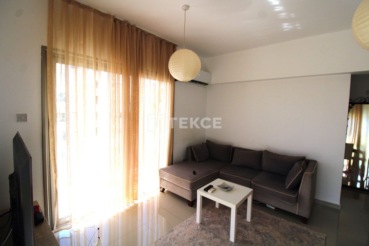 Apartment in Kyrenia, Cyprus, 60 m² - picture 9