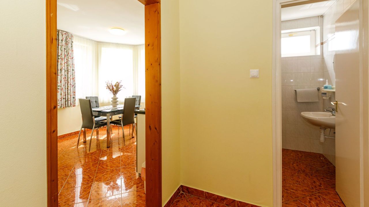 Hotel en Hévíz, Hungría, 380 m² - imagen 10