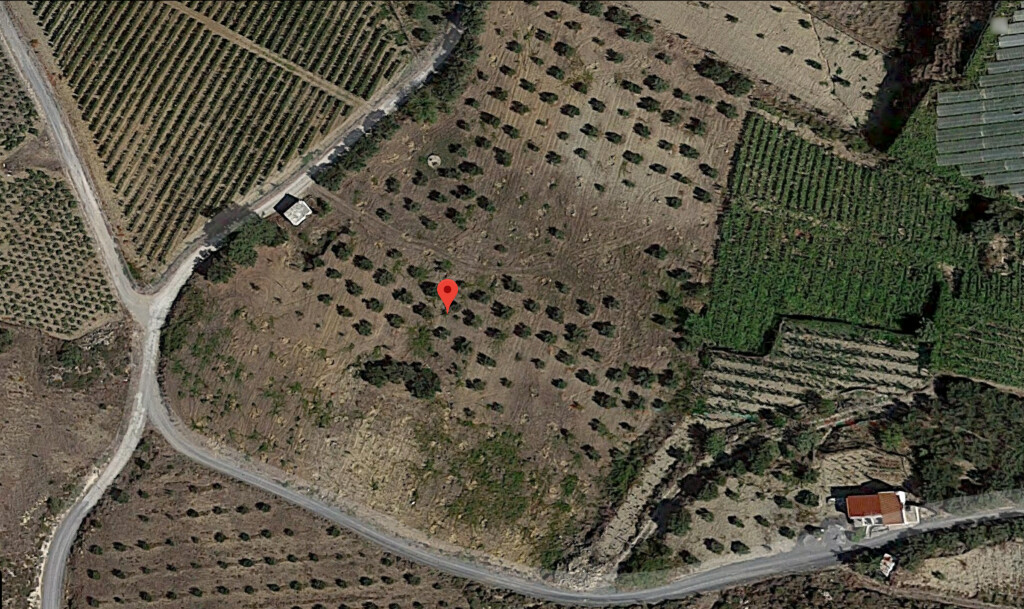 Terreno a Heraklion, Grecia, 20 000 m2 - foto 1