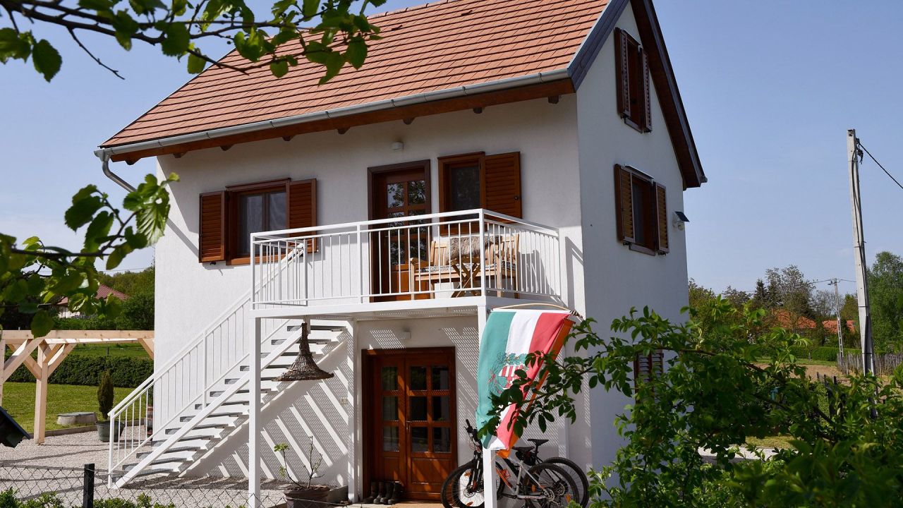 Casa a Heviz, Ungheria, 100 m² - foto 1