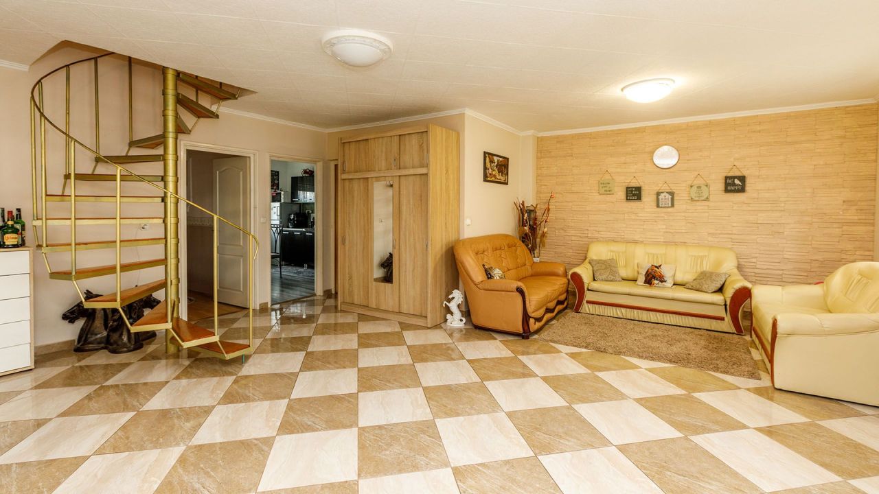 House in Heviz, Hungary, 120 m² - picture 8