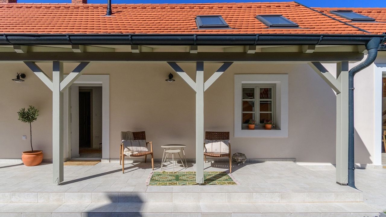 House in Badacsonytomaj, Hungary, 150 m² - picture 1
