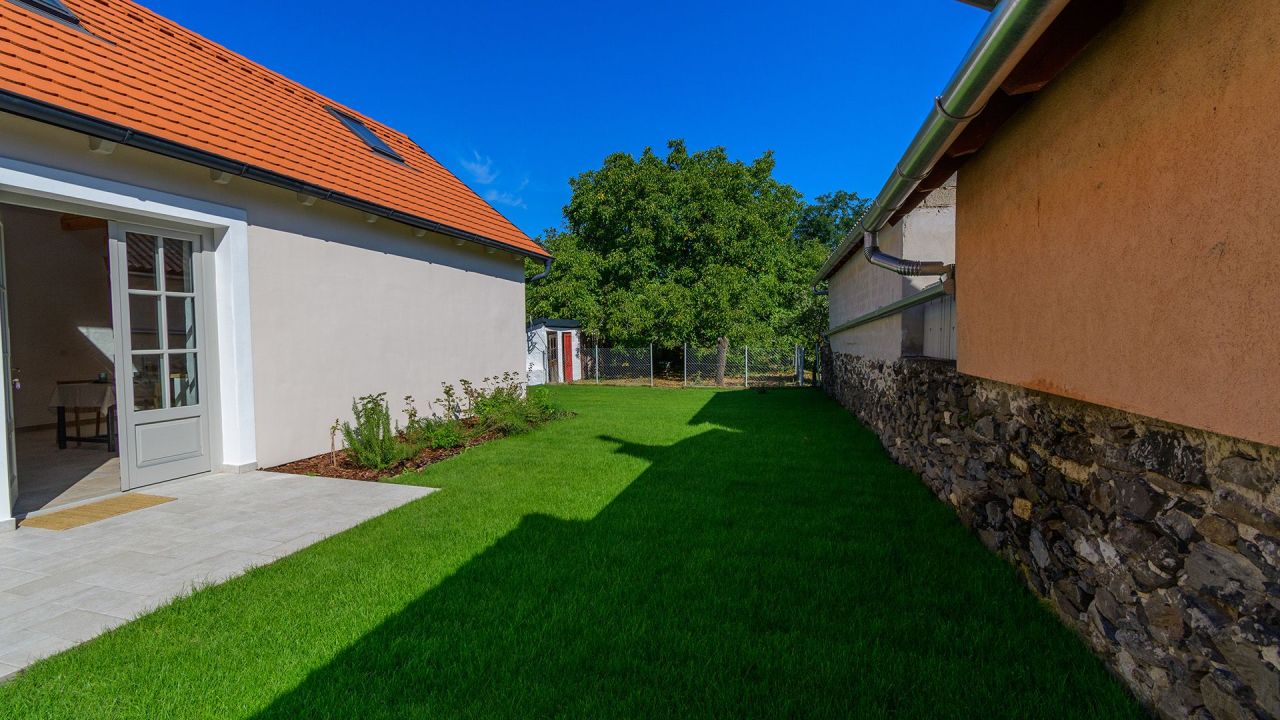 House in Badacsonytomaj, Hungary, 150 m² - picture 5