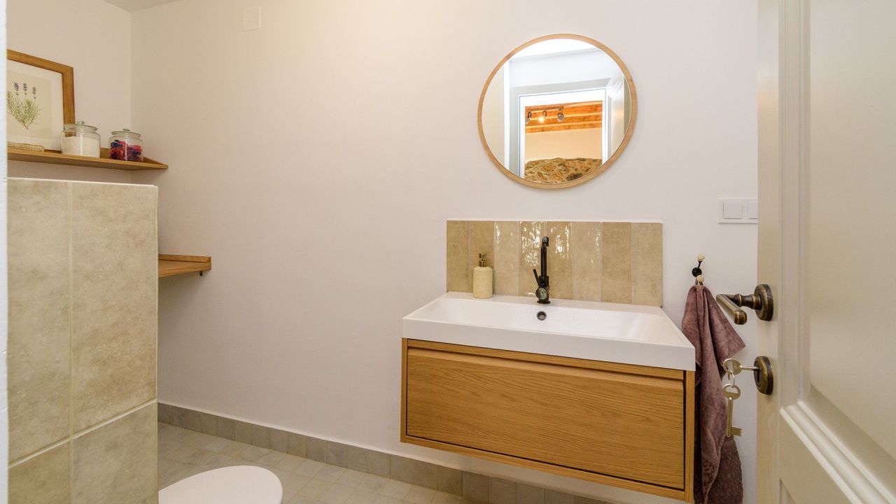 House in Badacsonytomaj, Hungary, 150 m² - picture 17