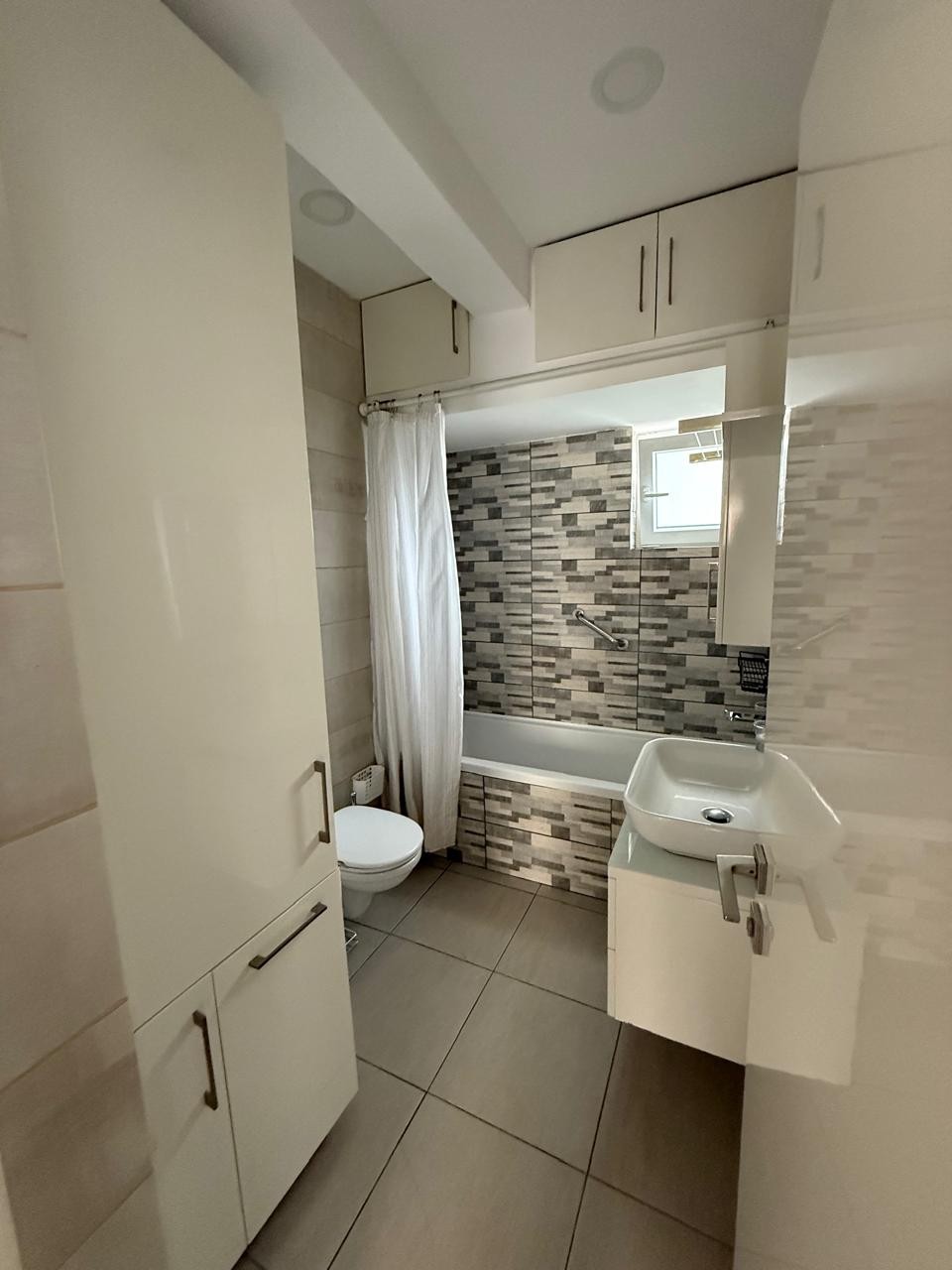 Apartment in Limassol, Cyprus, 105 m² - picture 7