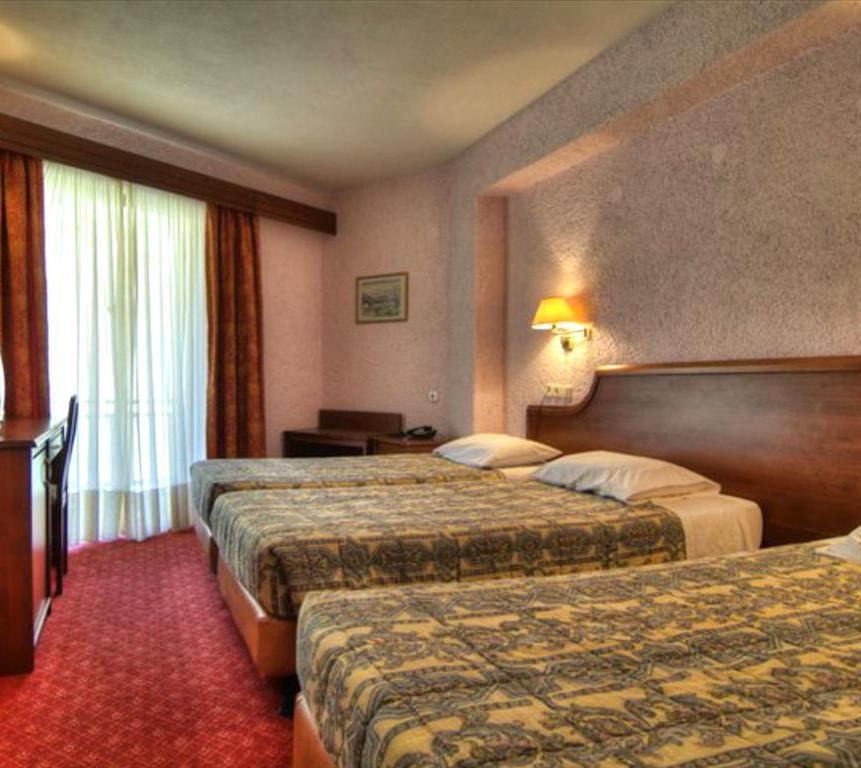 Hotel en Corinto, Grecia, 2 500 m² - imagen 10