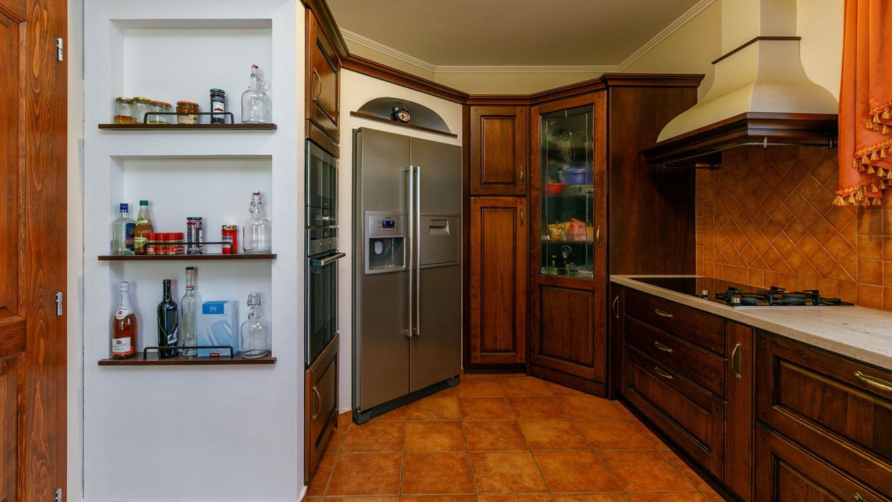 Villa in Gyenesdias, Hungary, 392 m² - picture 9