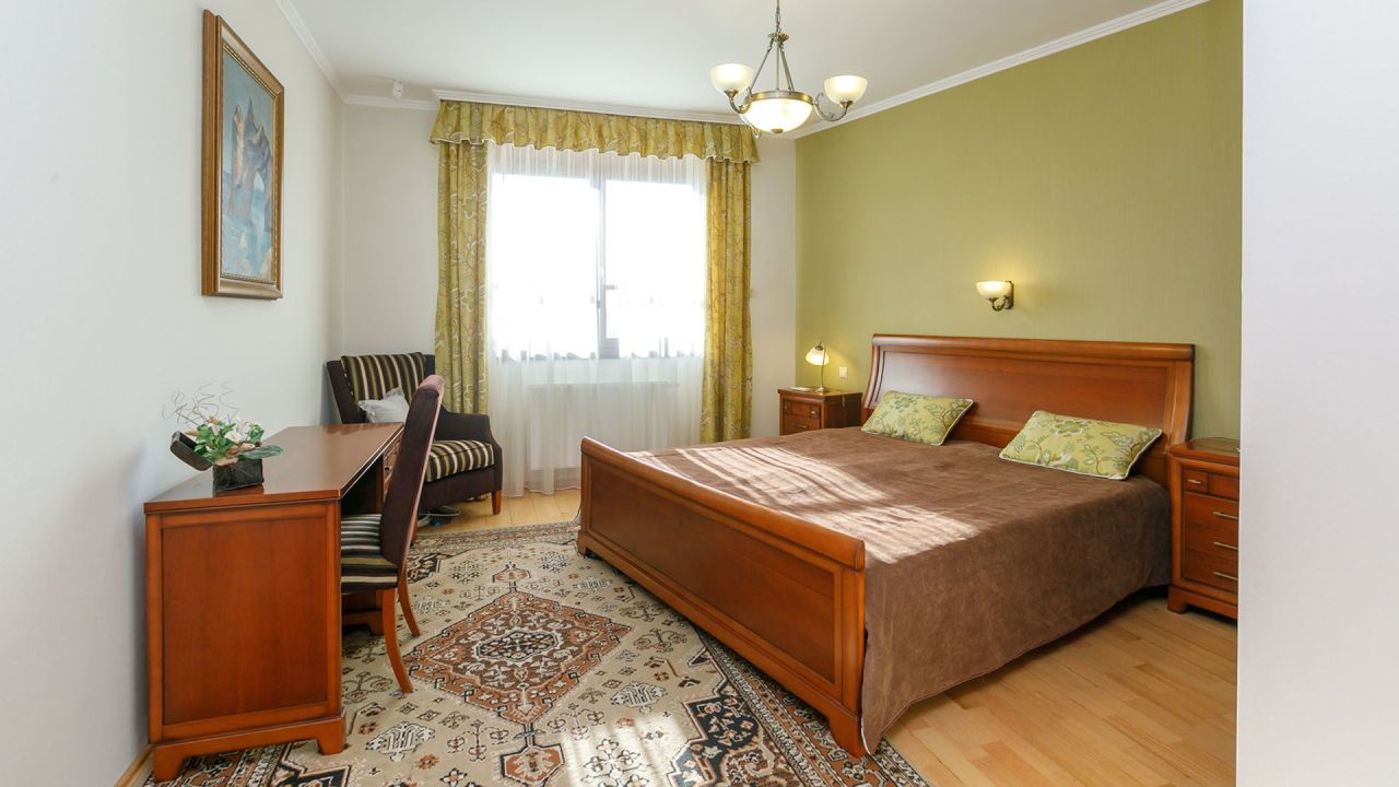 Villa in Gyenesdias, Hungary, 392 m² - picture 17