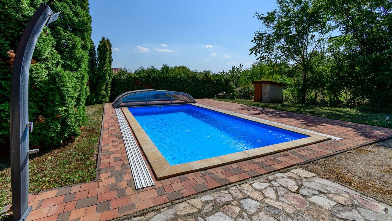 Maison à Gyenesdiás, Hongrie, 290 m² - image 4