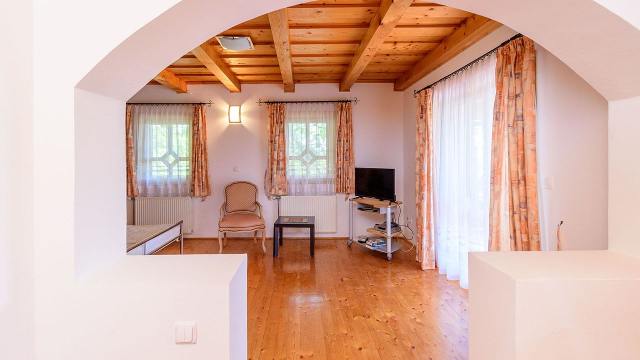 Maison à Gyenesdiás, Hongrie, 290 m² - image 12