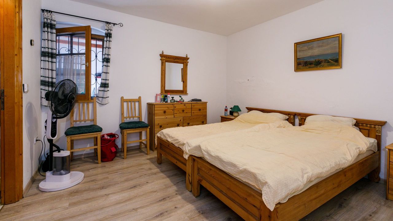 House in Gyenesdias, Hungary, 160 m² - picture 16