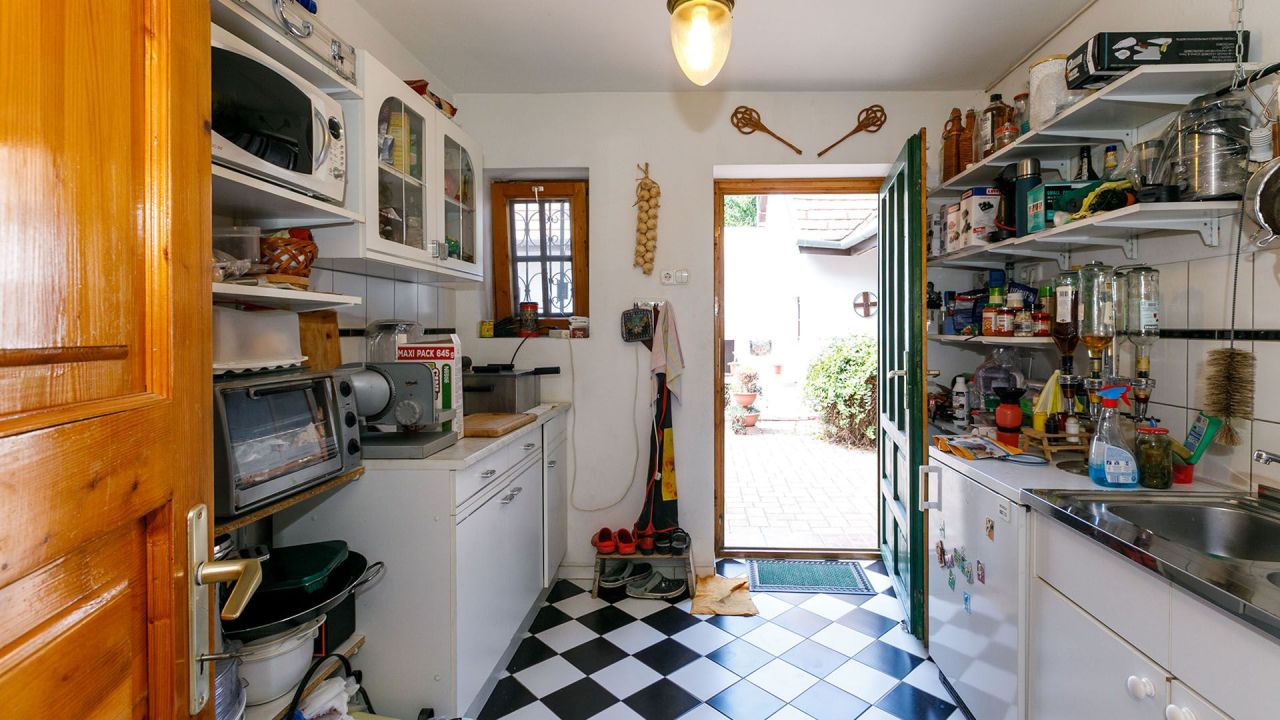 House in Gyenesdias, Hungary, 160 m² - picture 14