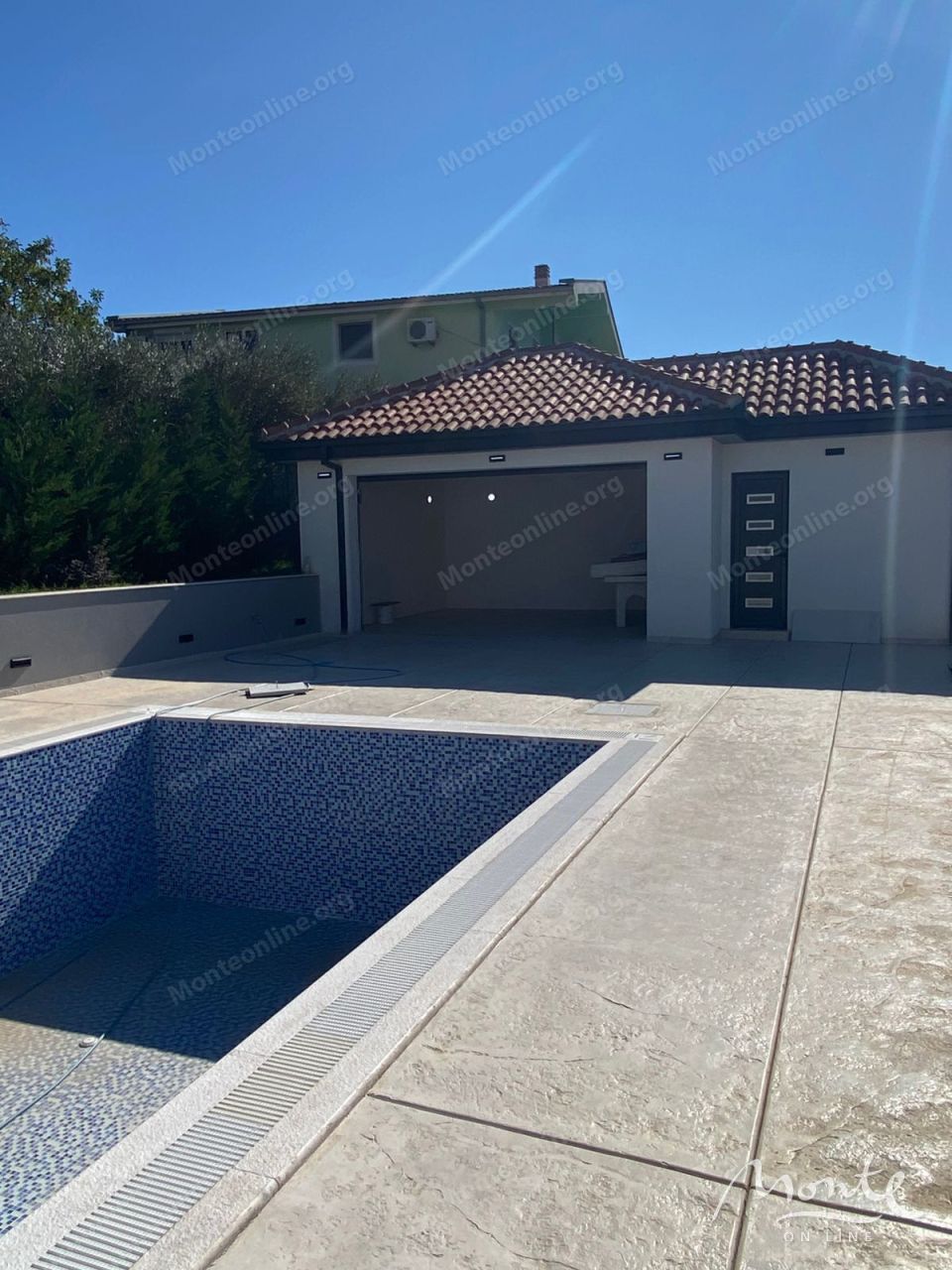 Villa in Bar, Montenegro, 385 m² - Foto 2