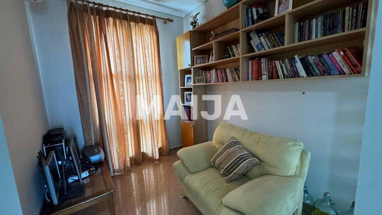 Villa à Vlora, Albanie, 309 m² - image 5