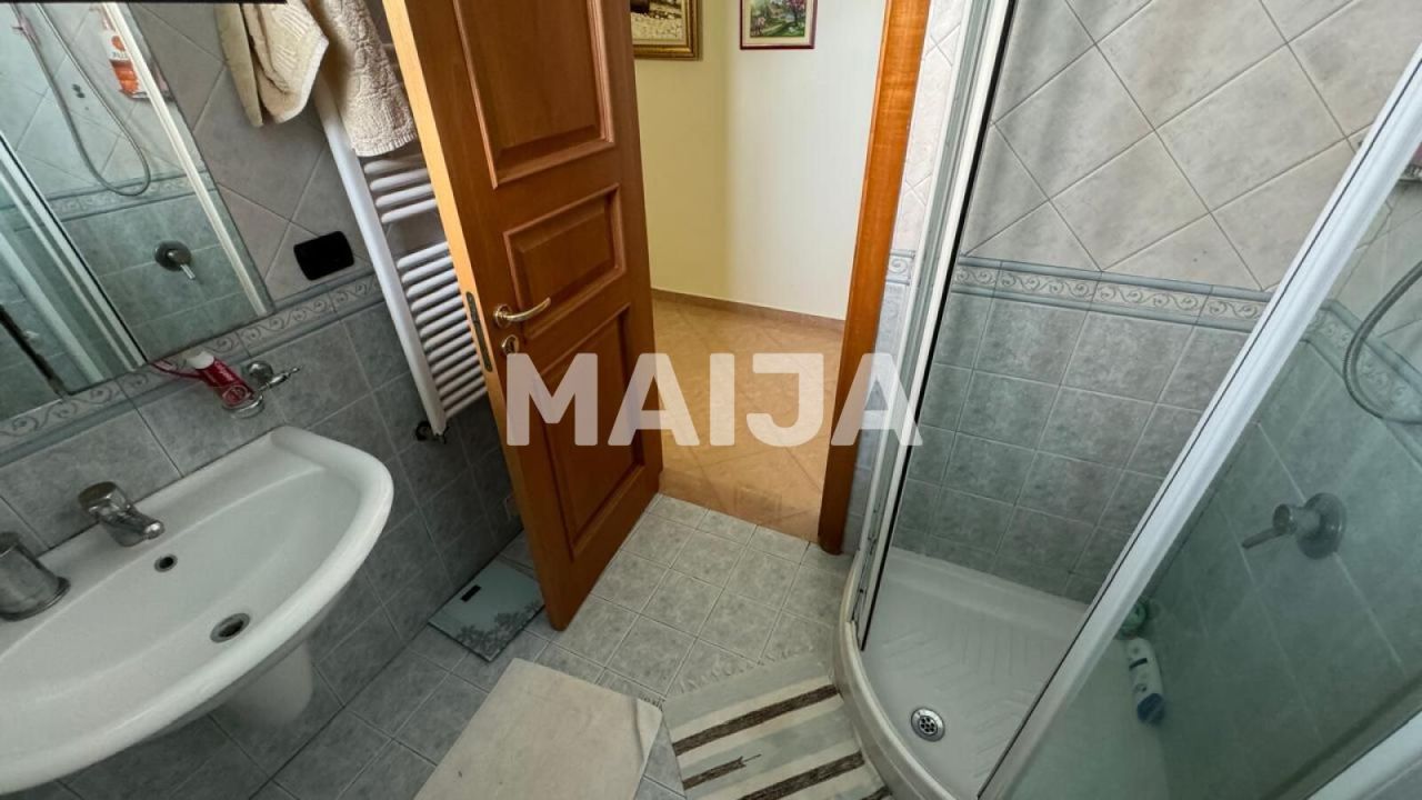 Villa à Vlora, Albanie, 309 m² - image 10