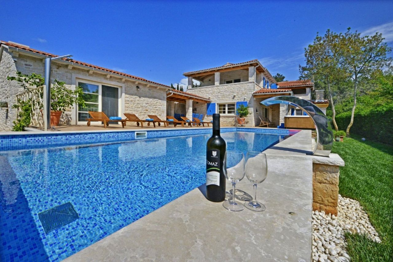 Villa in Poreč, Kroatien, 398 m² - Foto 1
