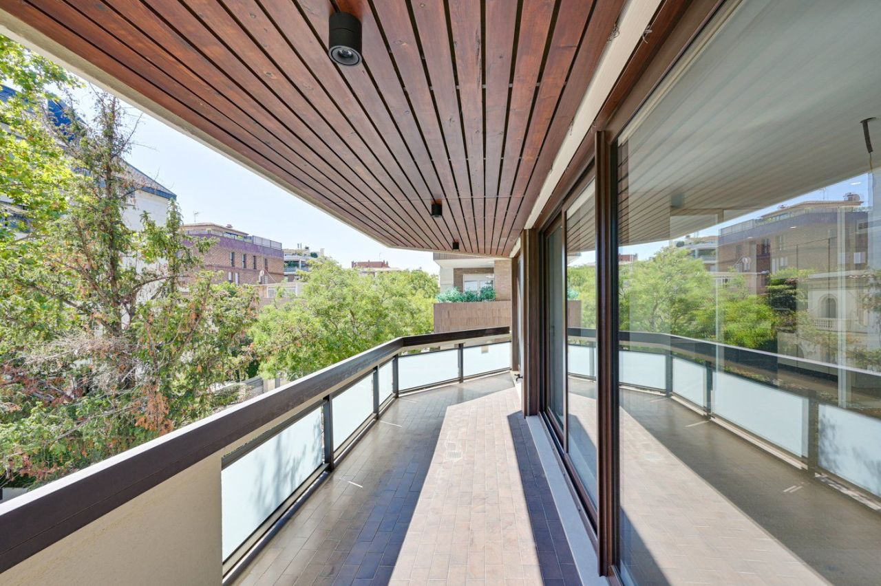 Appartamento a Barcellona, Spagna, 255 m² - foto 2