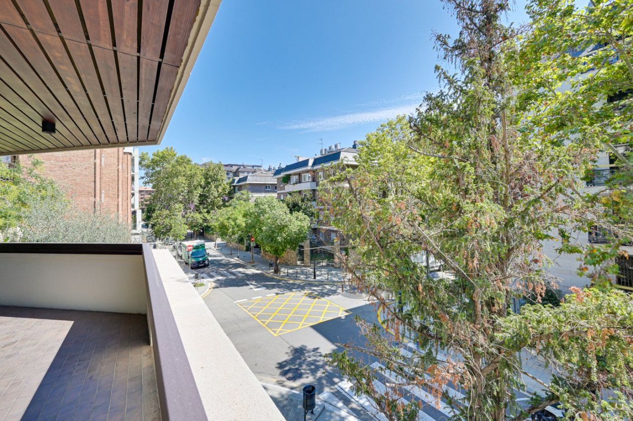 Appartamento a Barcellona, Spagna, 255 m² - foto 4