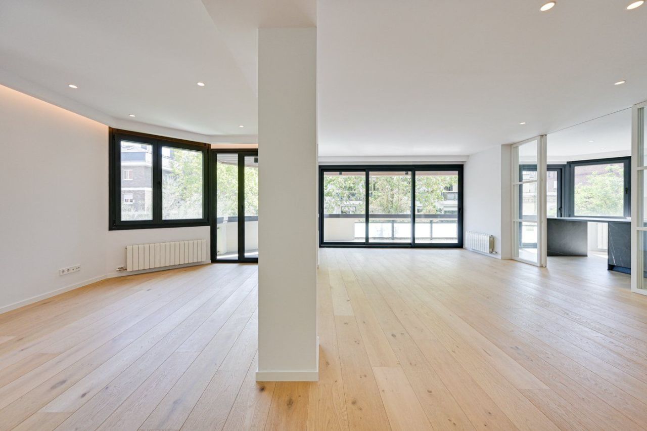 Appartamento a Barcellona, Spagna, 255 m² - foto 7