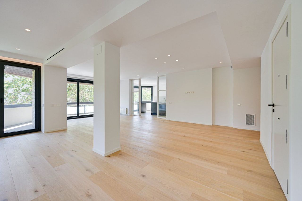 Appartamento a Barcellona, Spagna, 255 m² - foto 8