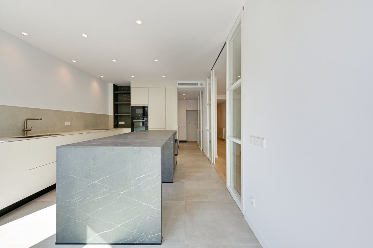 Appartamento a Barcellona, Spagna, 255 m² - foto 17