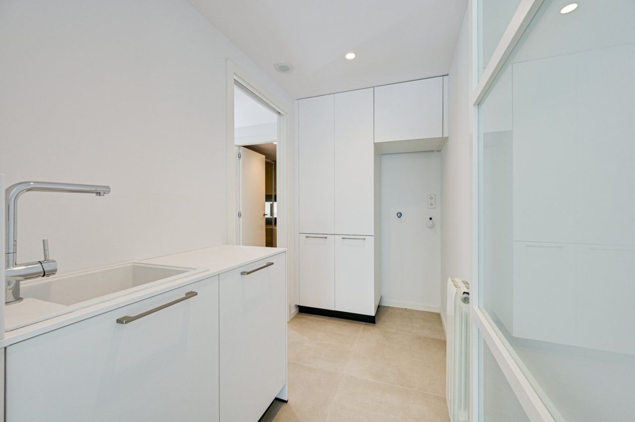 Appartamento a Barcellona, Spagna, 255 m² - foto 18