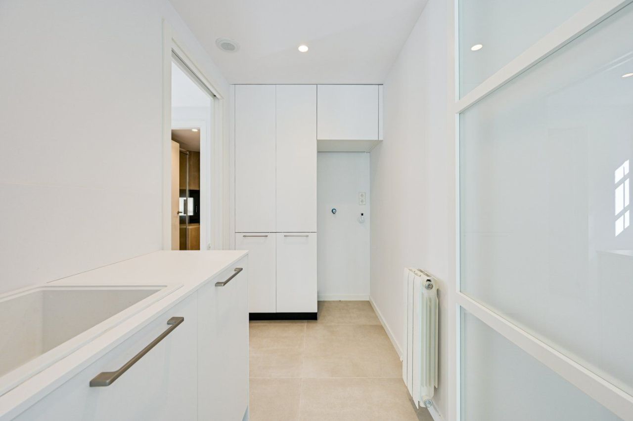 Appartamento a Barcellona, Spagna, 255 m² - foto 19