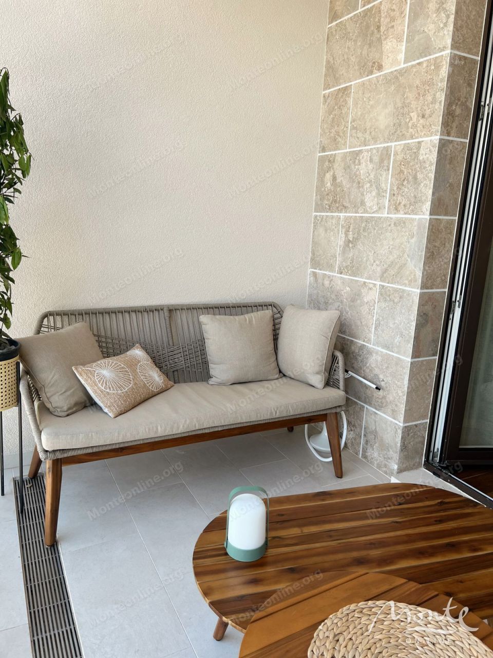 Apartment in Tivat, Montenegro, 80 m² - picture 2