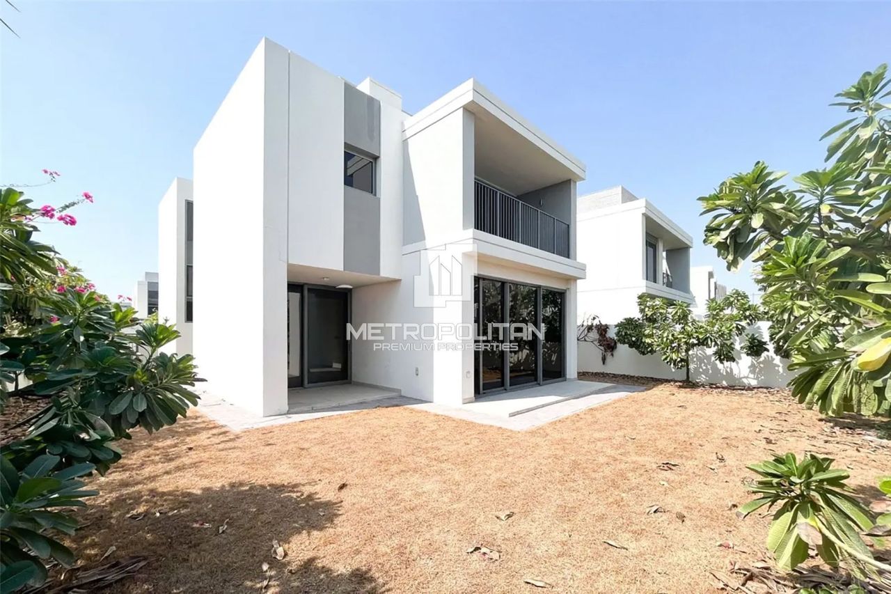 Villa à Dubaï, EAU, 292 m² - image 1