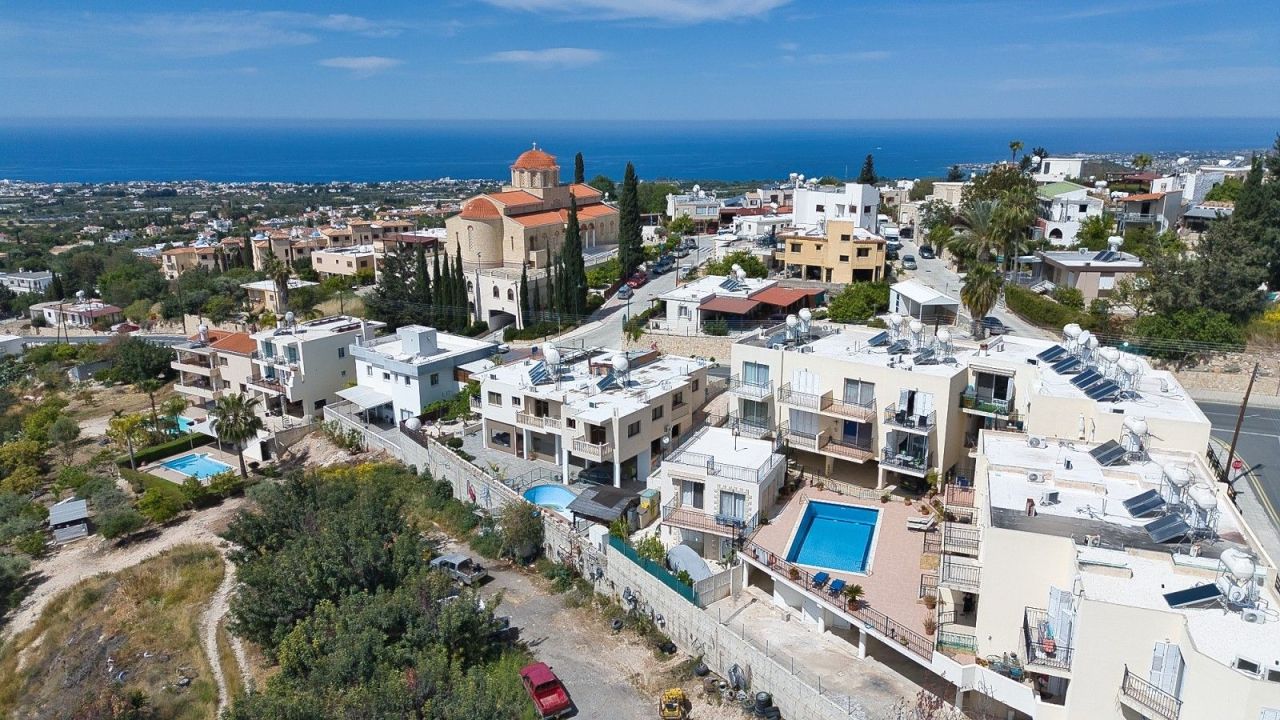 Casa adosada en Pafos, Chipre, 97 m² - imagen 3