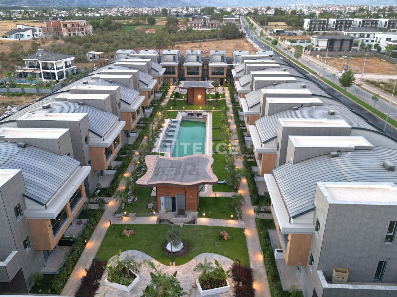 Townhouse a Antalya, Turchia, 251 m² - foto 1